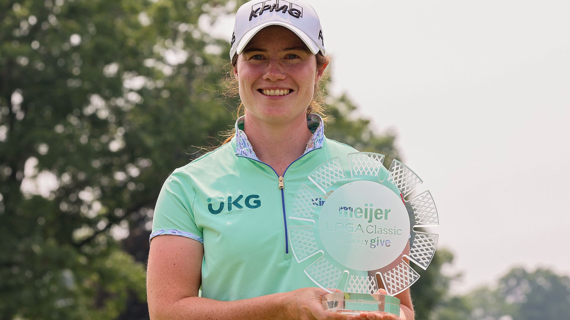 Leona Maguire plays last six holes at 6 under, rallies to win Meijer LPGA Classic